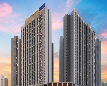 Freehold condo near RTS station